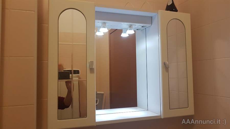 Mobili Bagno Emilia Romagna.Mobile Bagno Con Specchio In Vendita A Bologna Emilia Romagna